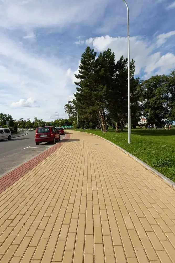 Dlažba betónová Parketa piesková 20x10x6cm DITON